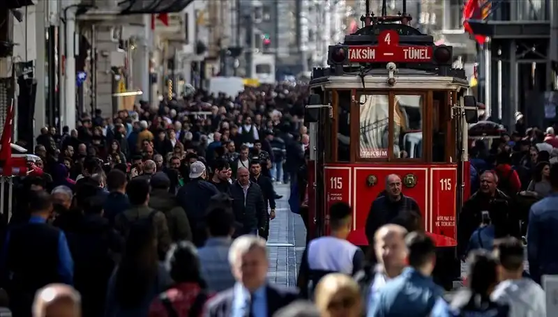 Türkiye'nin Nüfus Artışı: Ülke Demografisi ve Gelecek Üzerindeki Etkileri