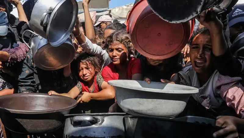 Gazze'de Sağlık Krizi: İlaç Noksanlığı Hayatları Tehdit Ediyor