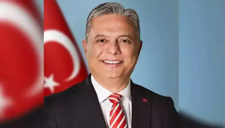 Ümit Uysal: CHP Genel Başkan Adayı ve Siyasi Geleceği