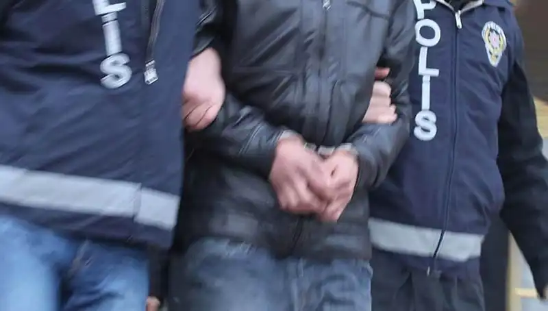 8 İlde Büyük Dolandırıcılık Operasyonu: 34 Şüpheli Gözaltına Alındı