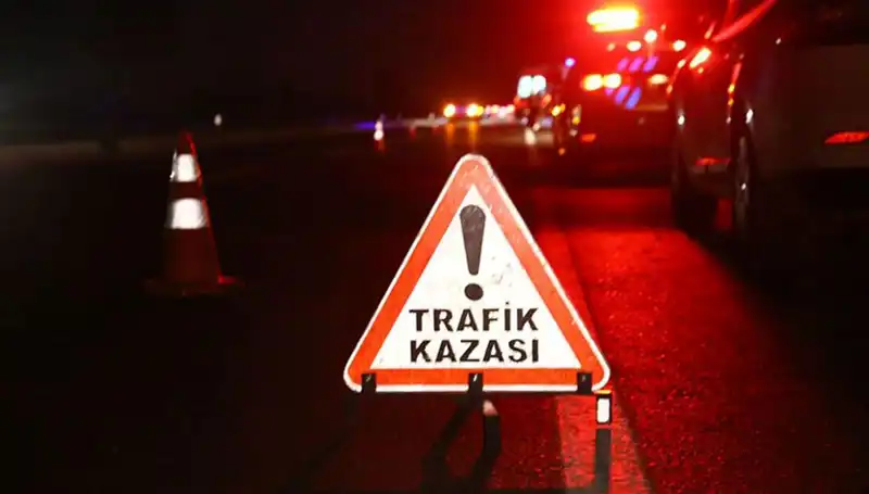 Şanlıurfa'da Zincirleme Kaza: 7 Yaralı, Olay Anı Güvenlik Kamerasında