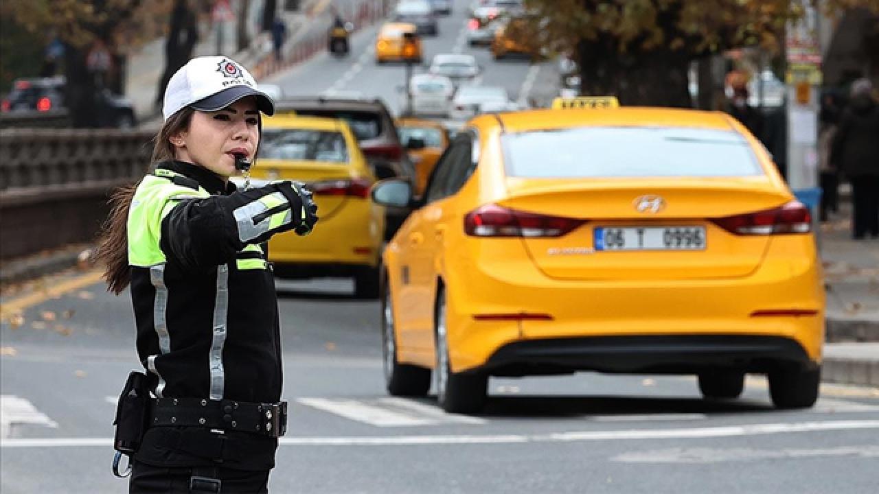 Ankara'da Yollarda Kapanmalar Başlıyor