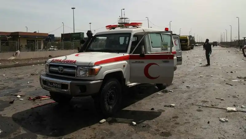 İran'da Fabrikada Korkunç Patlama: 1 Ölü, Çok Sayıda Yaralı