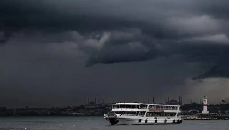 İstanbul ve Çevresinde Sağanak Yağış Alarmı: Hava Durumu Uyarıları Geldi