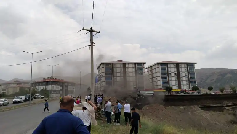 Bitlis'te Doğalgaz Hattında Şok Patlama: Yerel Halk Tedirgin