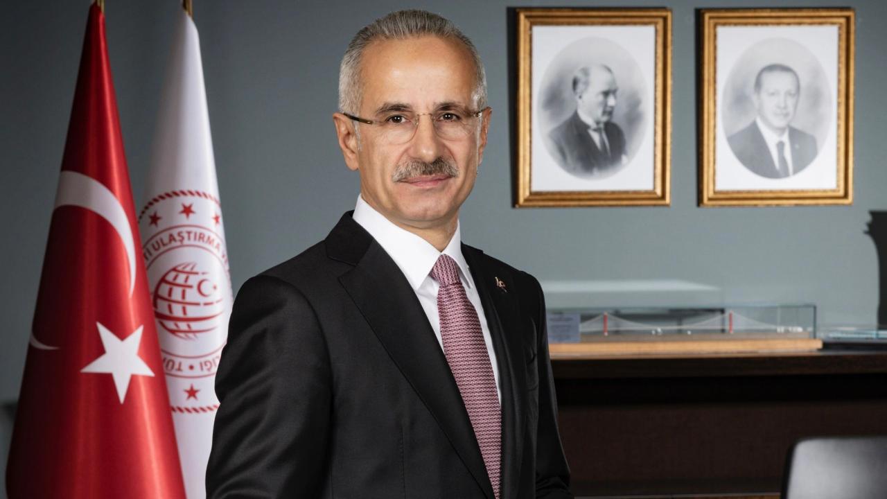 Türkiye, Suriye'deki Halep ve Şam havalimanlarına teknik ekip gönderecek