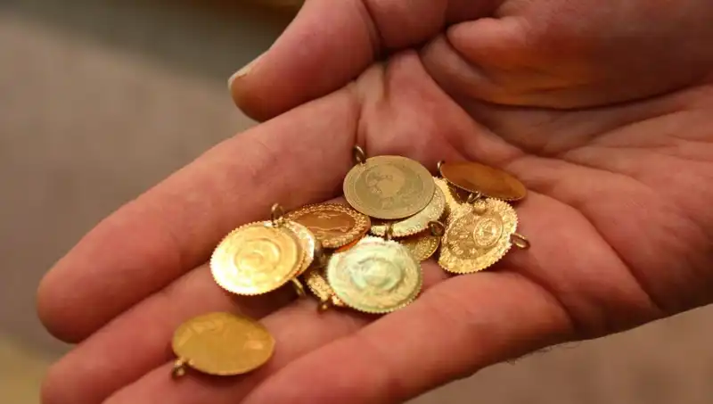 Altın Fiyatları Bugün Ne Kadar Oldu? 30 Nisan Canlı Veriler