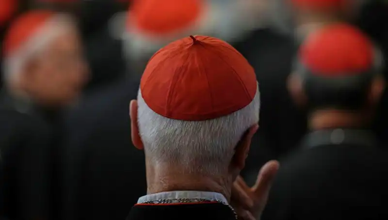 Yeni Papa Seçimi İçin Konklav Tarihi Belli Oldu: Beklentiler Neler?