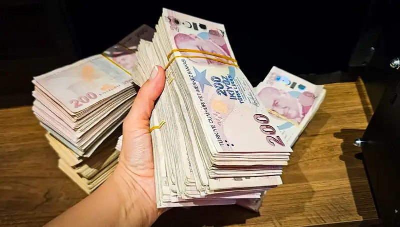 Türkiye'de Mevduat Miktarı 12 Trilyon Lirayı Aştı: Ekonomik Anlamı Nedir?