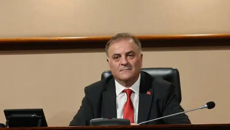 İBB Başkanvekili Nuri Aslan: Hayatı ve Siyasi Kariyeri