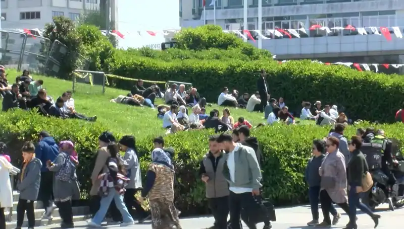 Taksim'de Deprem Yoğunluğu Artıyor: Nedenleri ve Sonuçları Üzerine Derinlemesine Bir İnceleme