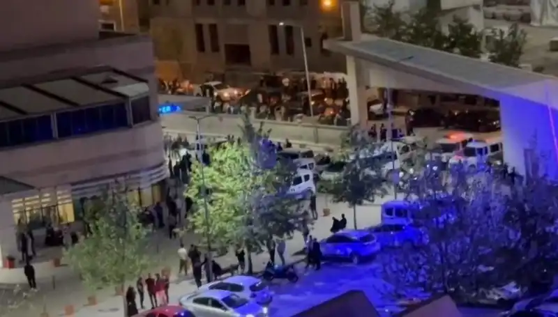 Halay Başında Kanlı Kavga: Bir Bıçaklama, Dört Yaralı
