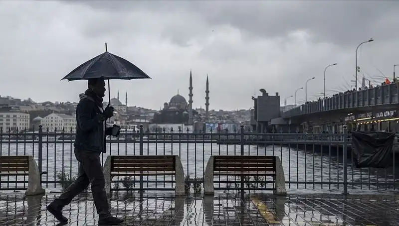 İstanbul'da Kış Geliyor: Yağmur ve Kar Uyarısı Yapıldı!