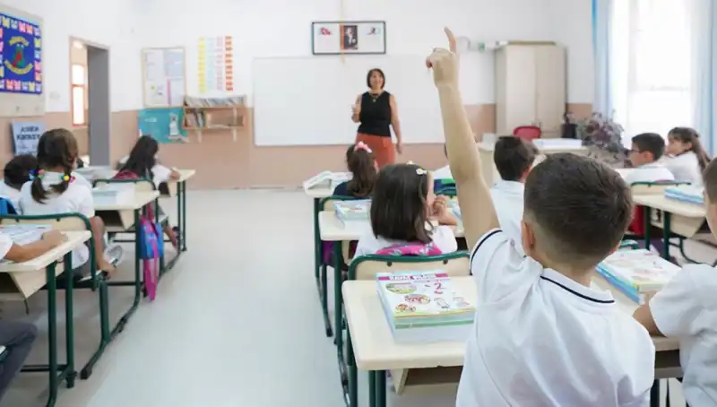 Öğretmenlerin Mayıs Ek Ders Ücretleri Bayramdan Önce Hesaplarda mı?