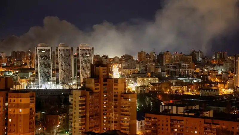 Rusya’nın Kiev Üzerine Saldırısı: Üç Yaralı ve Gerginlik Tırmanıyor