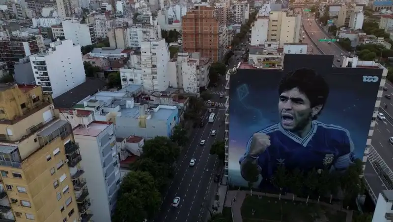 Maradona'nın Ölümü: Sağlık Çalışanları İhmalden Mi Sorumlu?