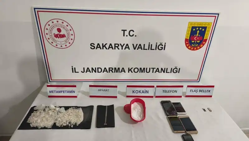 Sakarya'da Tarihi Kaçak Akaryakıt Operasyonu: 370 Bin Litre Ele Geçirildi!