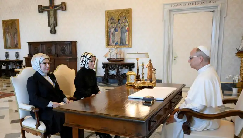Emine Erdoğan ve Papa Leo: Gazze Konusunda Önemli Buluşma Gerçekleşti