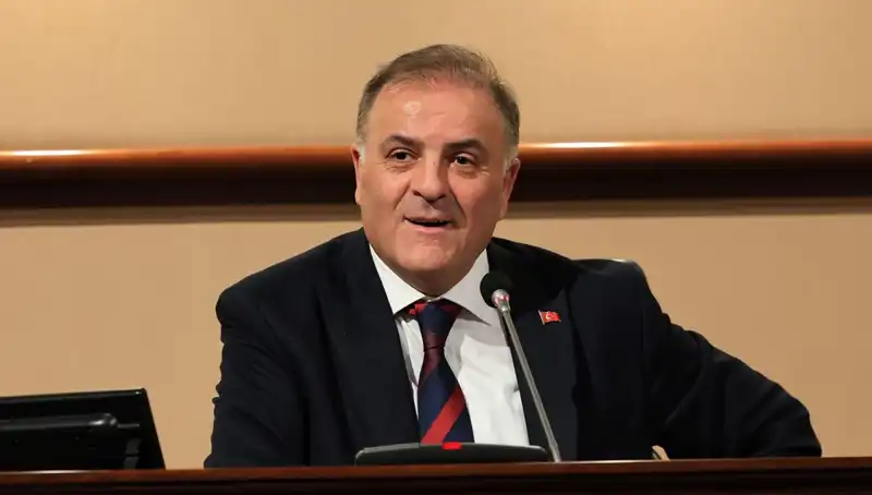 İBB Başkanvekili Adayı Nuri Aslan Kimdir? İşte Tüm Detaylar