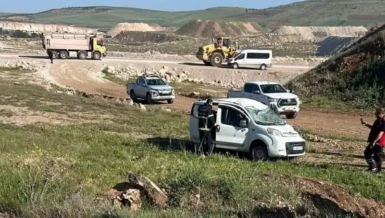 Mardin'de Feci Kaza: Dört Kişi Yaralandı, Detaylar Şoke Edici!