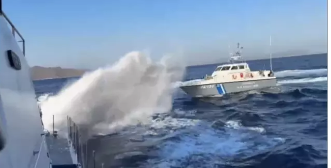 Yunan Unsurları Taciz Ateşi Açtı, Türk Sahil Güvenliği Gelince Kaçtı