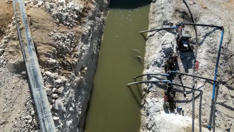 Karaman'ın Musluk Suyuna Petrol Sızıntısı: İlk İddia Sulama Pompaları Üzerine!