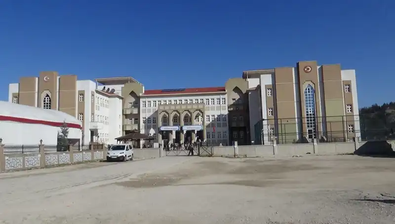 Ortaokulda Öğrenciye Uygulanan Şiddet İddiası: Gerçekler Ne?