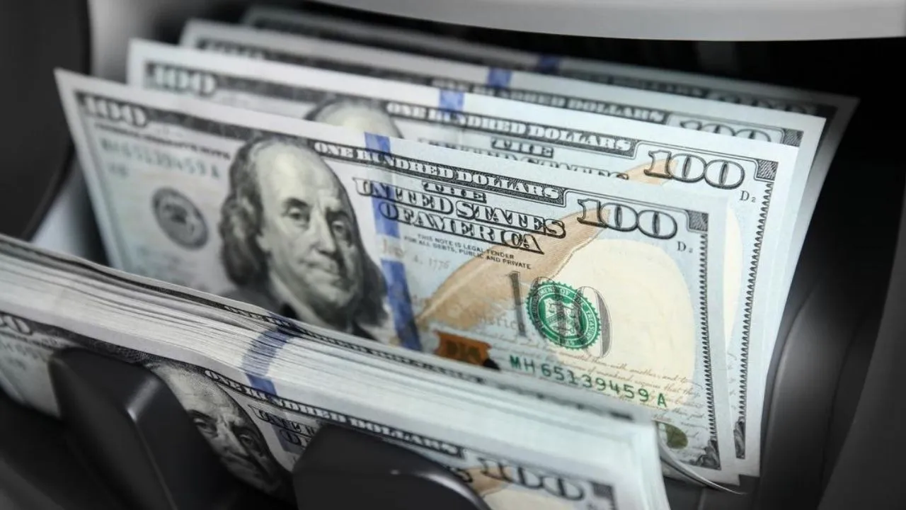 İngiltere’den Türkiye’ye Uyarı: 50 ve 100 Dolarlık Banknotları Kabul Etmeyin