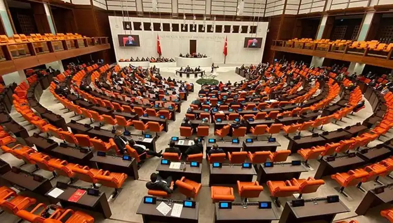 Emekli İkramiyesine Büyük Zammın Yolu: TBMM’de İlk Adımlar Atıldı