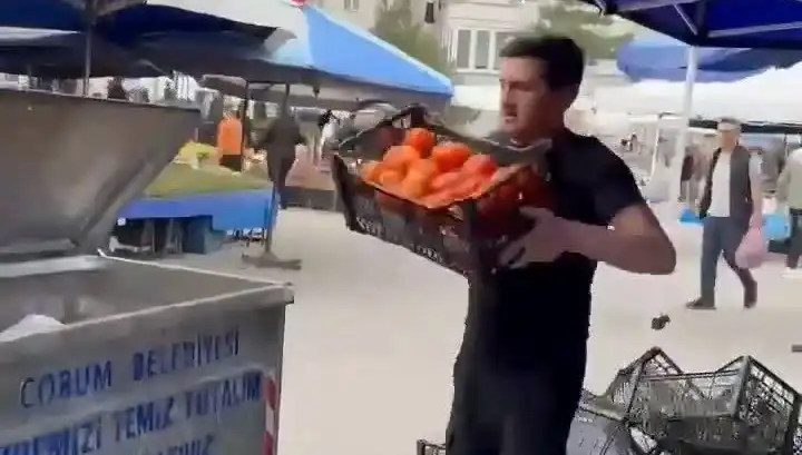 Domatesleri Çöpe Döken Pazarcıya Şok Edici Cezalar Kesildi!