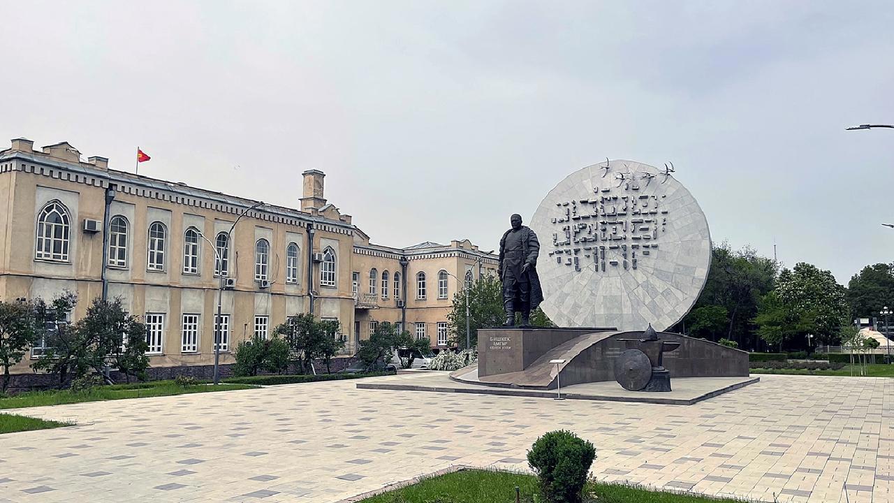 FETÖ bağlantılı eğitim kurumları Kırgızistan'da Maarif Vakfına devredildi.