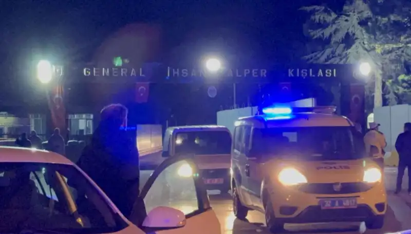 Somalili Askerlerin Kışlada Futbol Kavgası: 24 Yaralı Olayın Detayları
