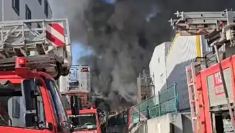 Tuzla'daki Fabrika Yangını, Durum Kontrol Altına Alındı
