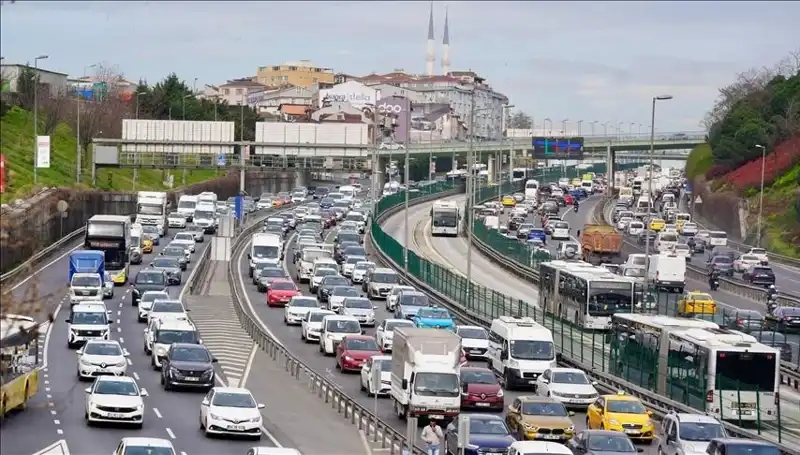 Trafikte Yeni Dönem: Genel Kurul'da Kabul Edilen Cezalar Dikkat Çekiyor!
