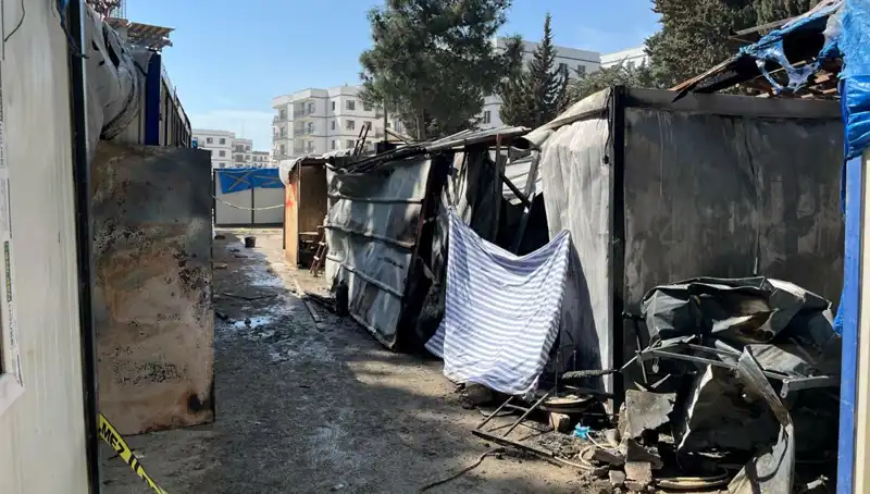 İşçilerin Kaldığı Konteynerde Korkutan Yangın: Olayın Ayrıntıları ve Sonrası