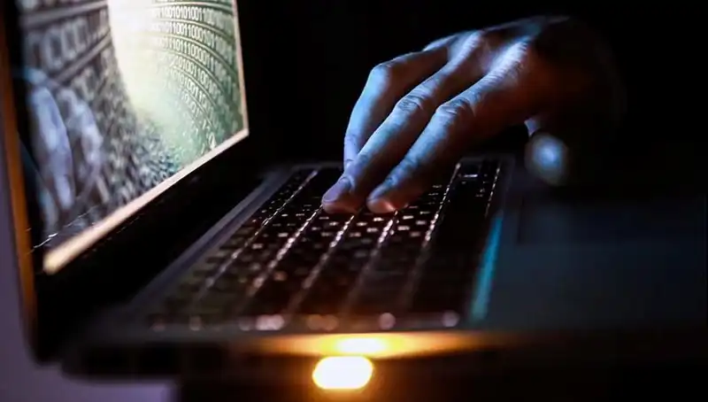 Kiracıları Şoke Eden Ahlaksız Tuzak: Ev Sahibi Flört Uygulamasında Numarasını Paylaştı!